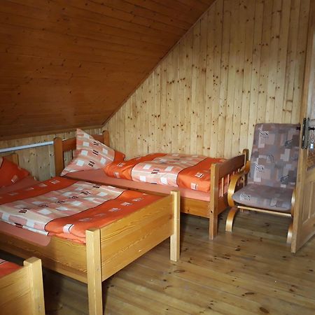 Villa Pod Piramida Ługniany Exterior foto